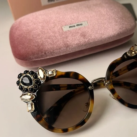 MIU MIU RUNWAY EYEWEAR | Crystal Jewel Embellished 🇮🇹 - Picture 5 of 6